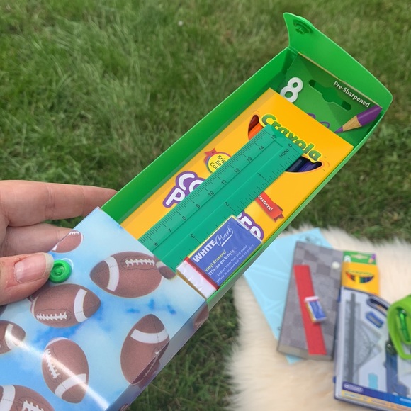 SALE!! school sets. 5 available. - Picture 10 of 11